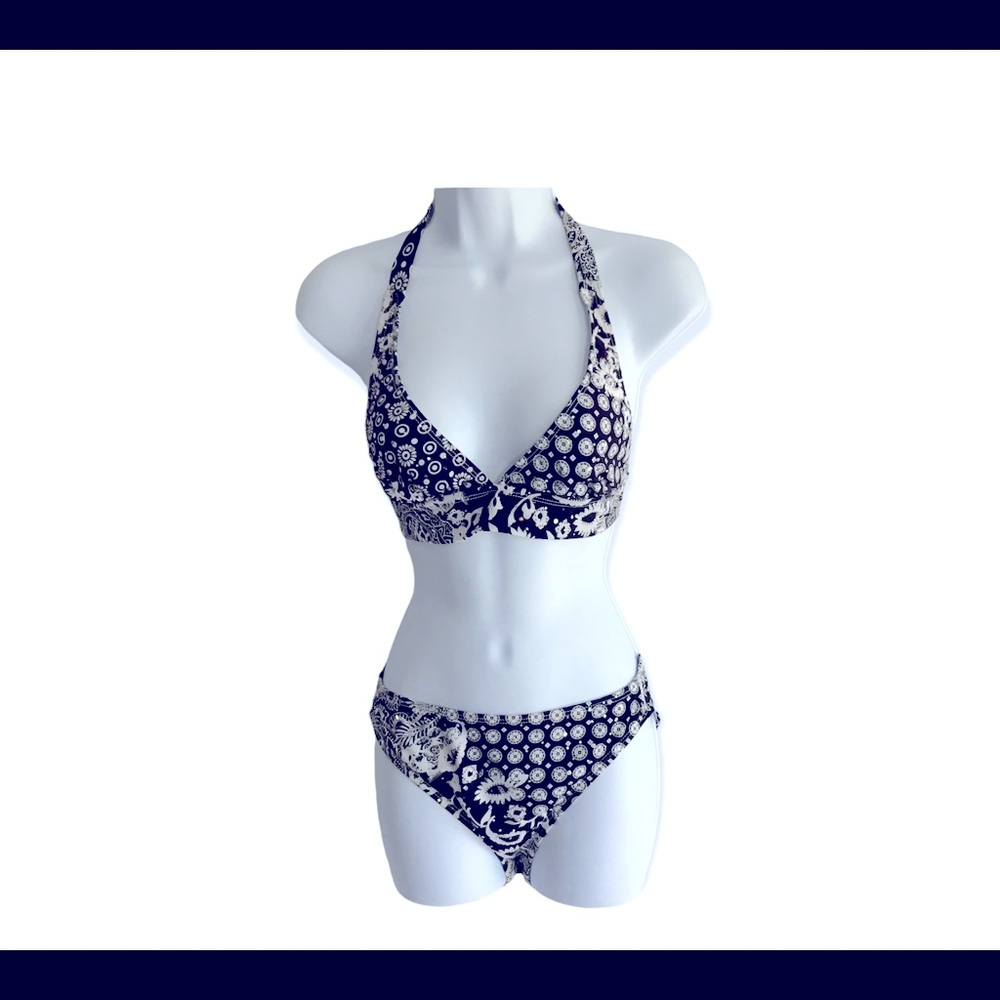 Endless Sun 2 piece Rhinestone Swimsuit Sz M